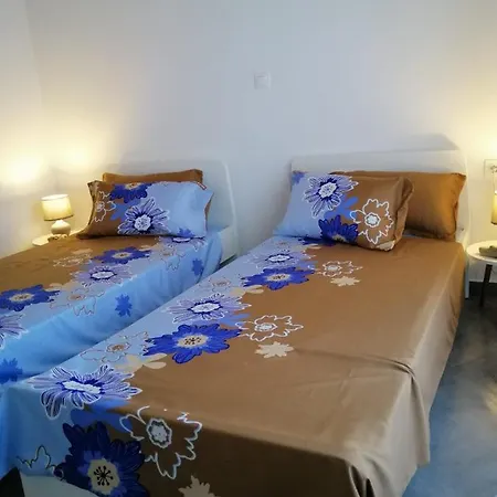 Marinos & Pool Hotel Petriti (Corfu)